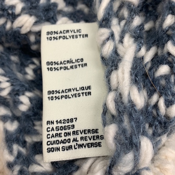 Simply Noelle blue white chunky knit sweater open front - Picture 7 of 8